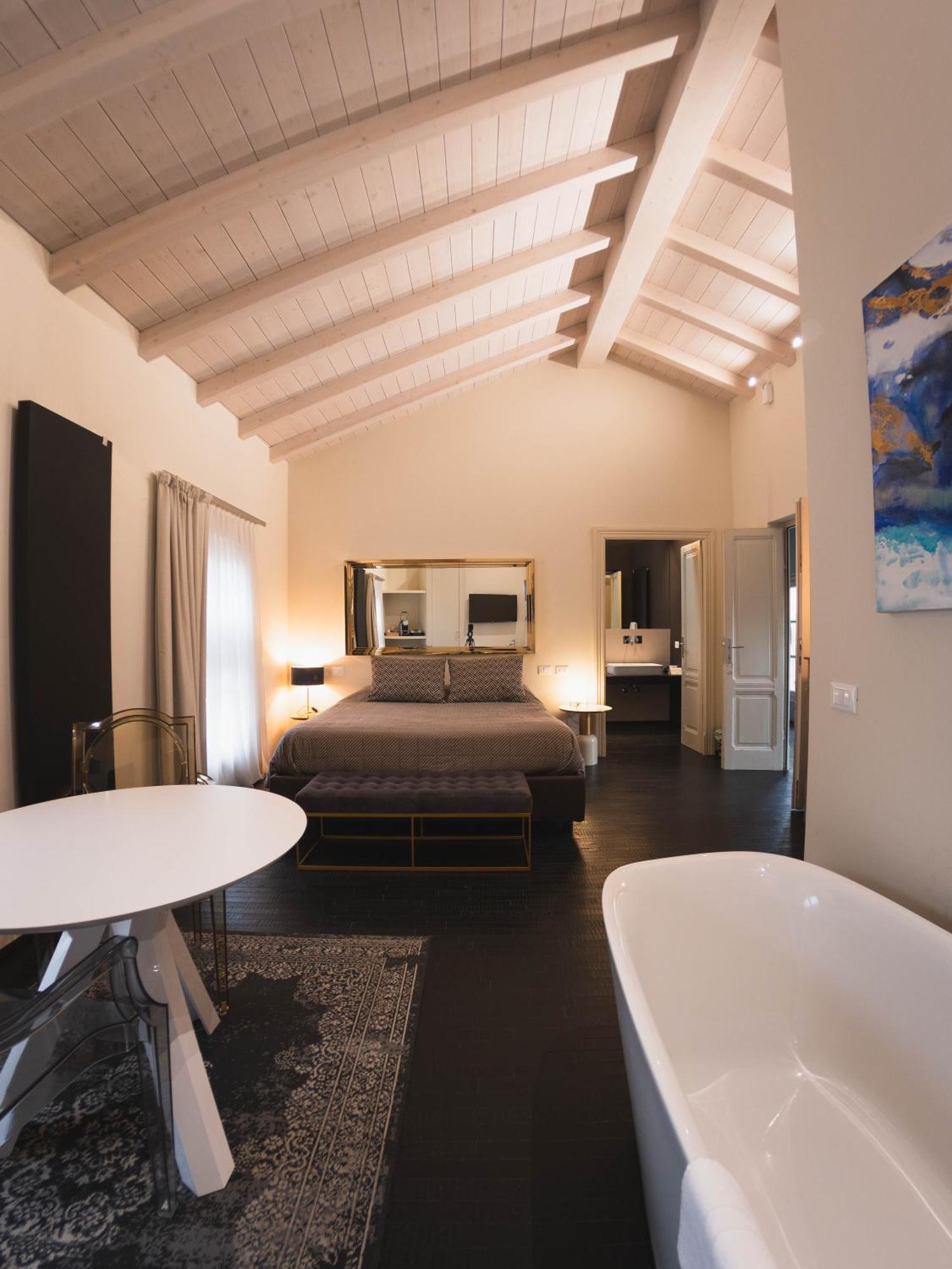 Palazzo Gozzi Bed & Beauty Bed & Breakfast Parma Luaran gambar