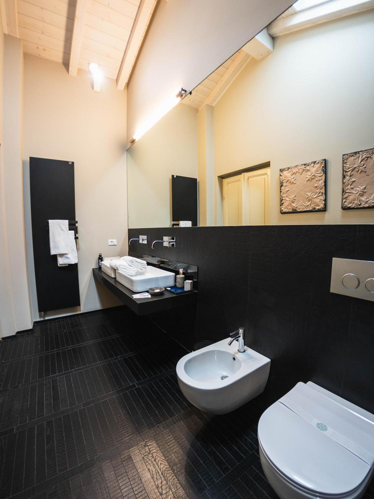 Palazzo Gozzi Bed & Beauty Bed & Breakfast Parma Luaran gambar